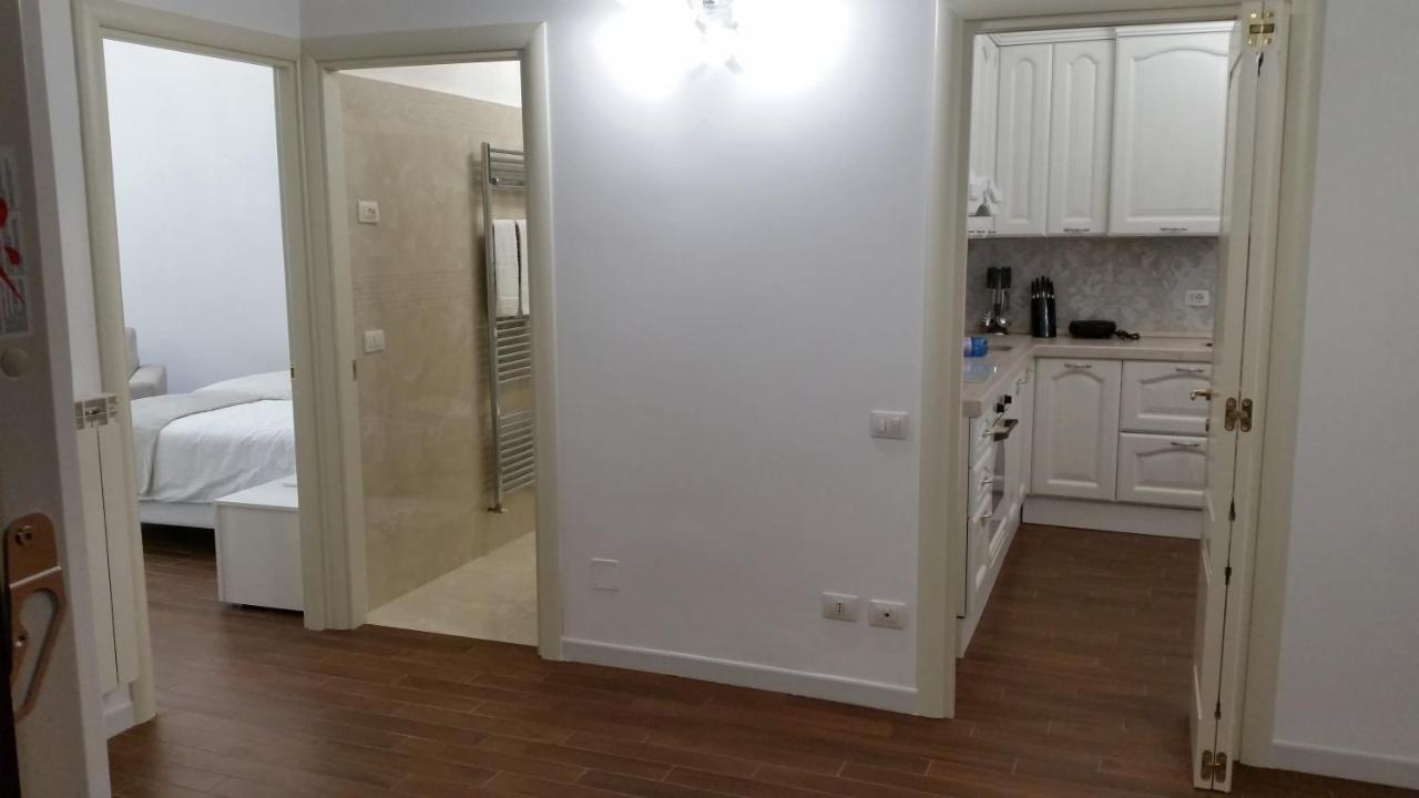 Isonzo Comfort Apartament Ancona Exteriör bild