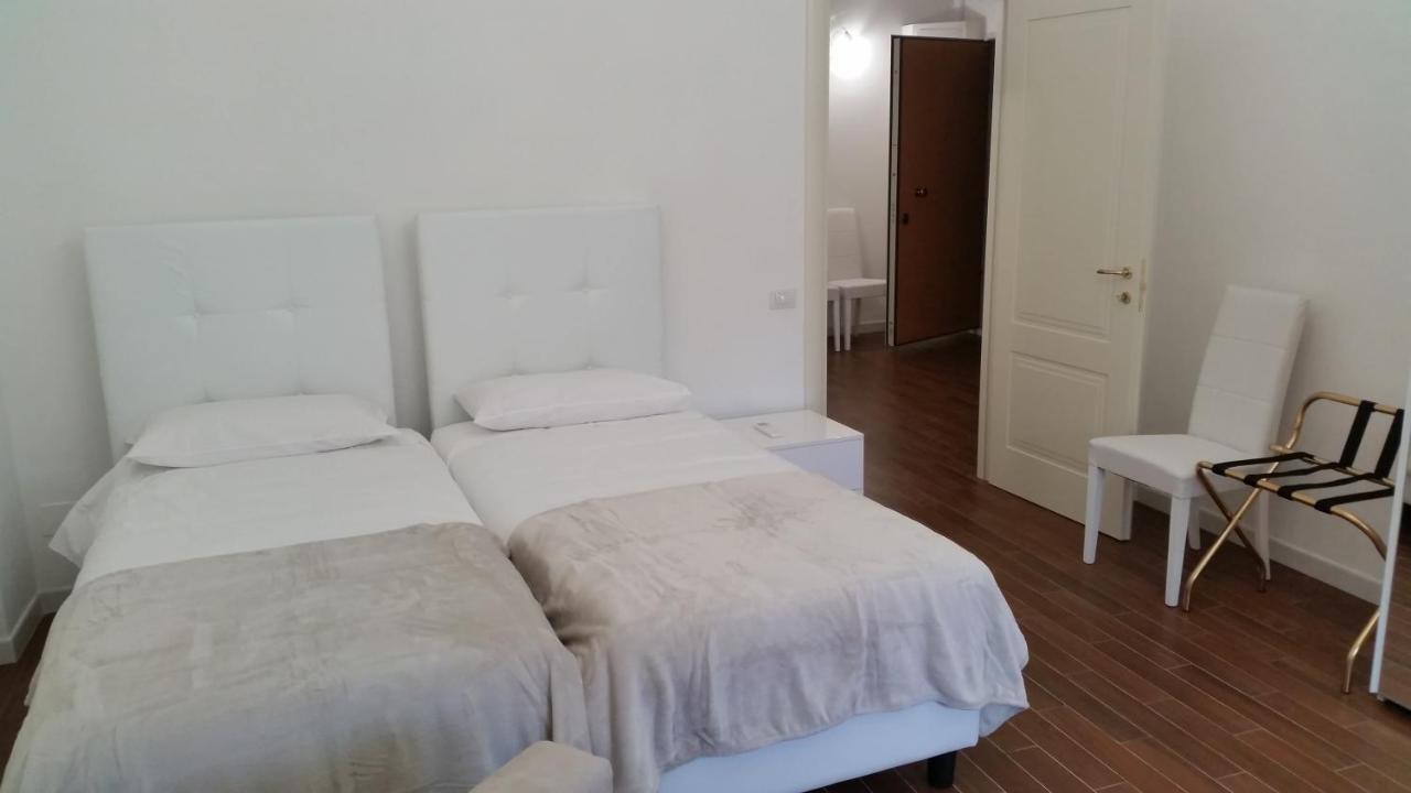 Isonzo Comfort Apartament Ancona Exteriör bild