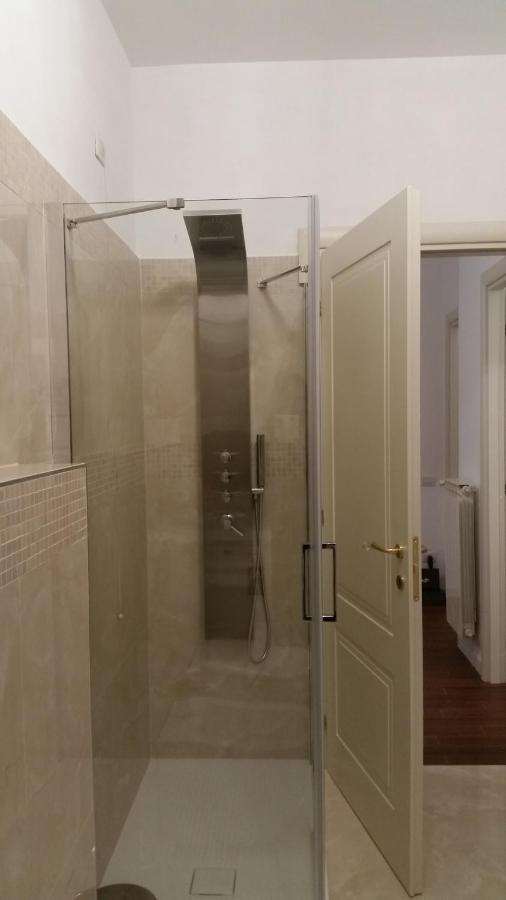 Isonzo Comfort Apartament Ancona Exteriör bild